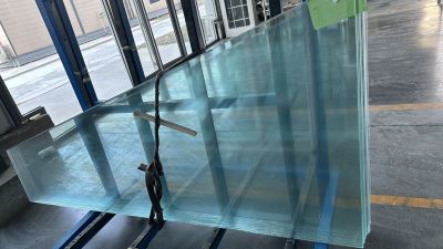 江門超白鋼化玻璃 透明與強度的完美融合